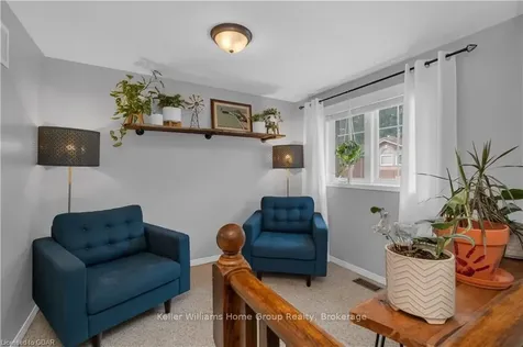 38 Kenwell Crescent Barrie ON L4N 0Z6