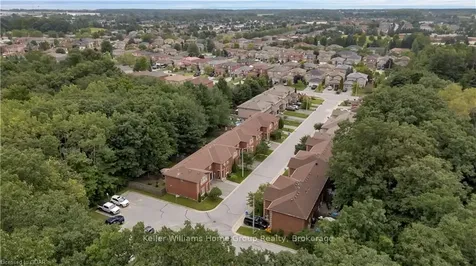 38 Kenwell Crescent Barrie ON L4N 0Z6