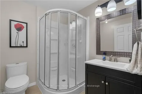 38 Kenwell Crescent Barrie ON L4N 0Z6