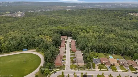 38 Kenwell Crescent Barrie ON L4N 0Z6