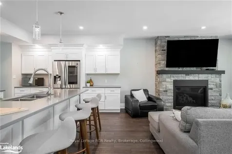 311 Cedar Street Collingwood ON L9Y 3B2