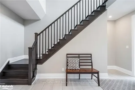311 Cedar Street Collingwood ON L9Y 3B2