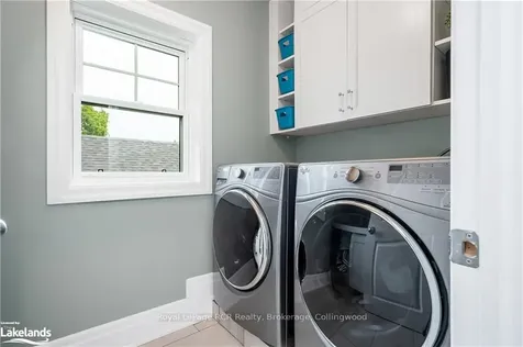 311 Cedar Street Collingwood ON L9Y 3B2