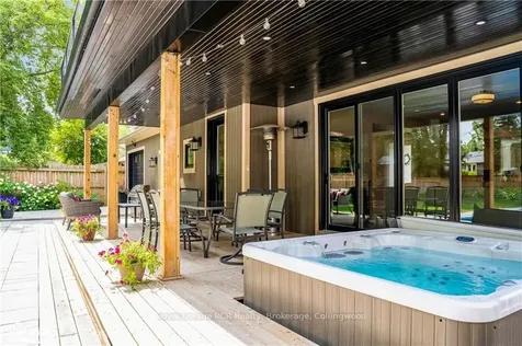 311 Cedar Street Collingwood ON L9Y 3B2