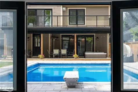 311 Cedar Street Collingwood ON L9Y 3B2