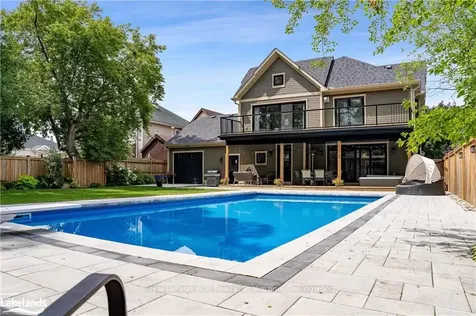 311 Cedar Street Collingwood ON L9Y 3B2