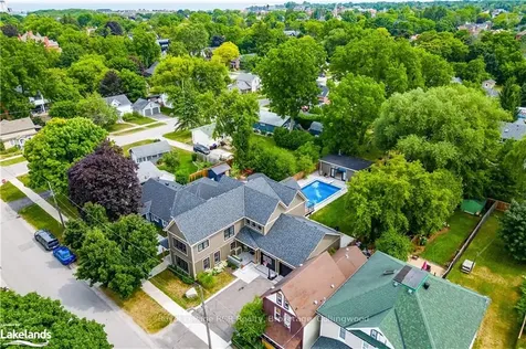 311 Cedar Street Collingwood ON L9Y 3B2