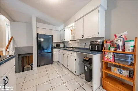 289 Hanly Street Midland ON L4R 2N8