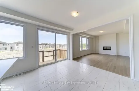 9 Del Ray Crescent Wasaga Beach ON L9Z 0N7
