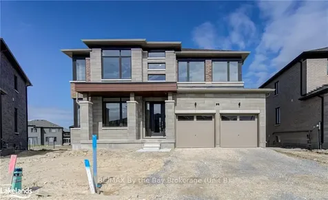 9 Del Ray Crescent Wasaga Beach ON L9Z 0N7