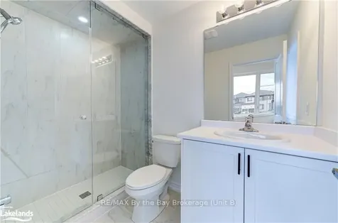 9 Del Ray Crescent Wasaga Beach ON L9Z 0N7