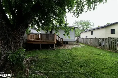 21 Courtice Crescent Collingwood ON L9Y 4N7