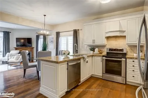 4 Boardwalk Avenue Collingwood ON L9Y 0B3