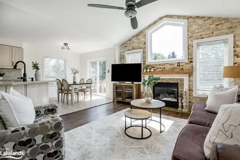 14 Cranberry Heights Wasaga Beach ON L9Z 1M9