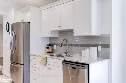 52 Seventh Street Collingwood ON L9Y 2A7