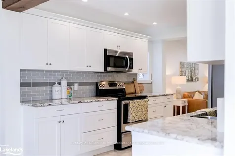 52 Seventh Street Collingwood ON L9Y 2A7