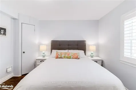 52 Seventh Street Collingwood ON L9Y 2A7