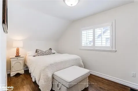 52 Seventh Street Collingwood ON L9Y 2A7