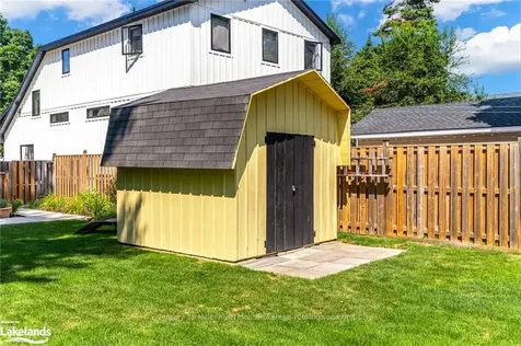 52 Seventh Street Collingwood ON L9Y 2A7