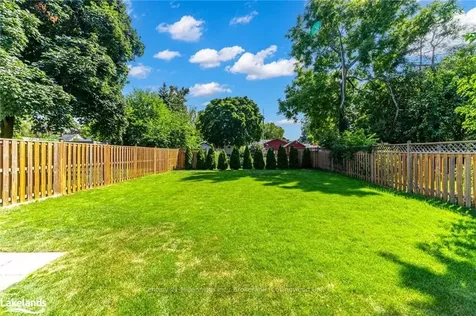 52 Seventh Street Collingwood ON L9Y 2A7