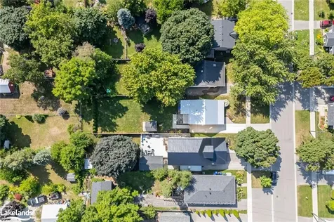 52 Seventh Street Collingwood ON L9Y 2A7