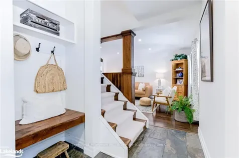 52 Seventh Street Collingwood ON L9Y 2A7