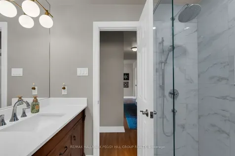 211 Dodson Road Barrie ON L4N 4K2
