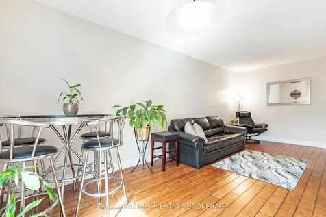 165 Kozlov Street Barrie ON L4N 7M7