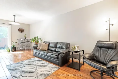 165 Kozlov Street Barrie ON L4N 7M7