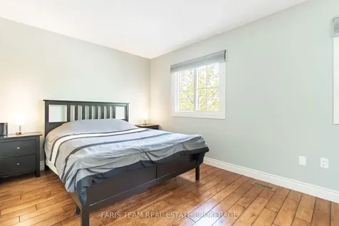 165 Kozlov Street Barrie ON L4N 7M7