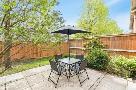 165 Kozlov Street Barrie ON L4N 7M7