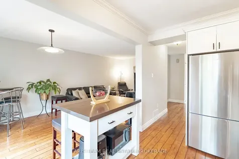 165 Kozlov Street Barrie ON L4N 7M7