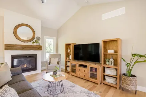 44 Bachly Avenue Oro-medonte ON L0K 1N0