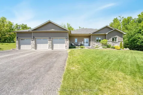 44 Bachly Avenue Oro-medonte ON L0K 1N0