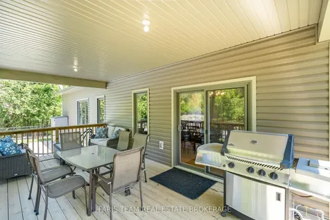 44 Bachly Avenue Oro-medonte ON L0K 1N0