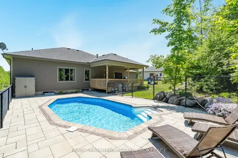 44 Bachly Avenue Oro-medonte ON L0K 1N0