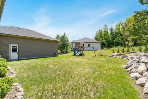 44 Bachly Avenue Oro-medonte ON L0K 1N0