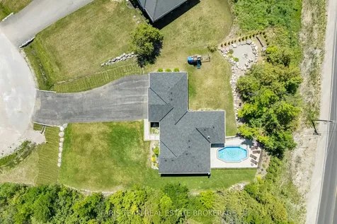 44 Bachly Avenue Oro-medonte ON L0K 1N0