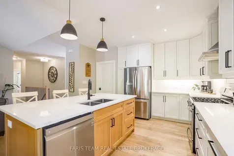 44 Bachly Avenue Oro-medonte ON L0K 1N0