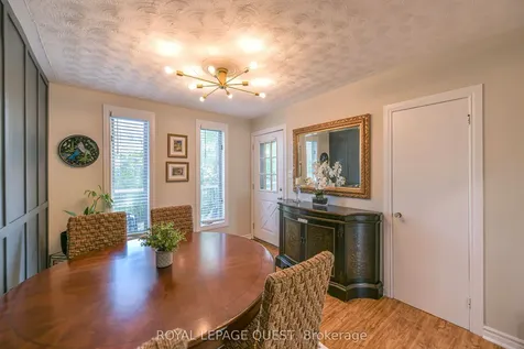 8 Dalton Crescent N Orillia ON L3V 5J5
