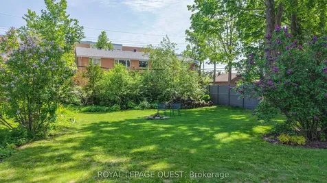 8 Dalton Crescent N Orillia ON L3V 5J5