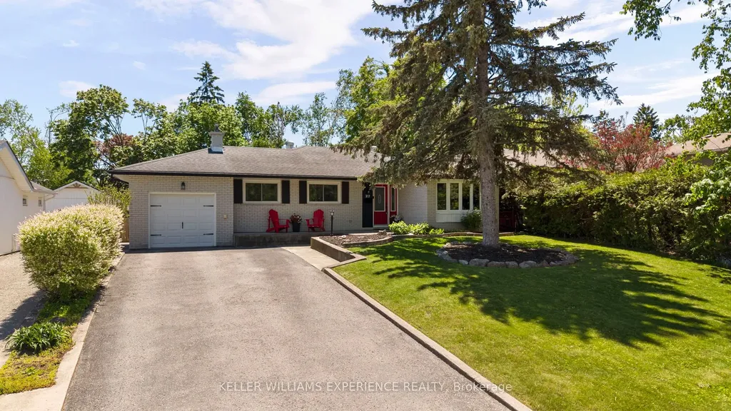 27 Ottaway Avenue Barrie ON L4M 2W6