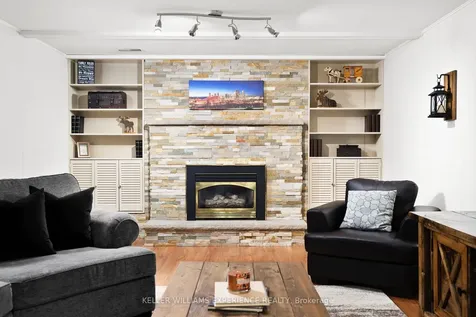 27 Ottaway Avenue Barrie ON L4M 2W6