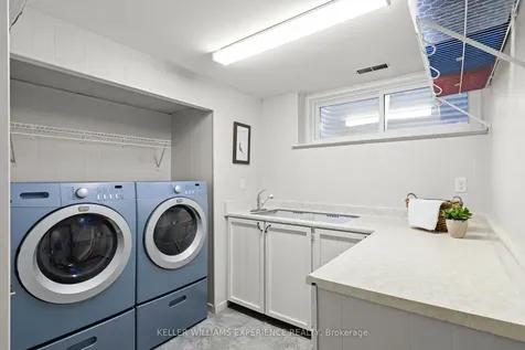 27 Ottaway Avenue Barrie ON L4M 2W6