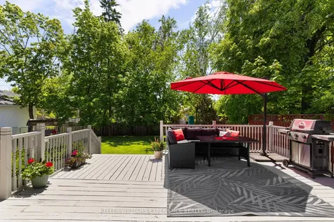 27 Ottaway Avenue Barrie ON L4M 2W6