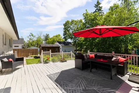27 Ottaway Avenue Barrie ON L4M 2W6