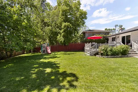 27 Ottaway Avenue Barrie ON L4M 2W6