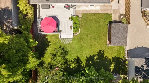 27 Ottaway Avenue Barrie ON L4M 2W6