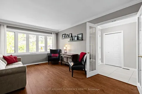 27 Ottaway Avenue Barrie ON L4M 2W6