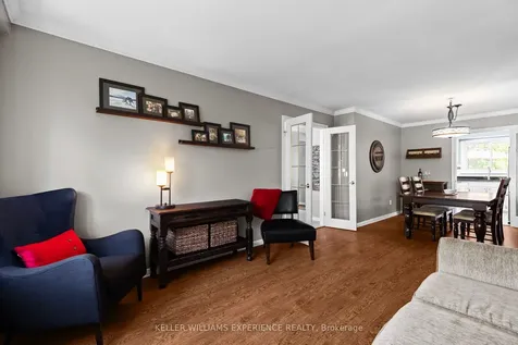 27 Ottaway Avenue Barrie ON L4M 2W6